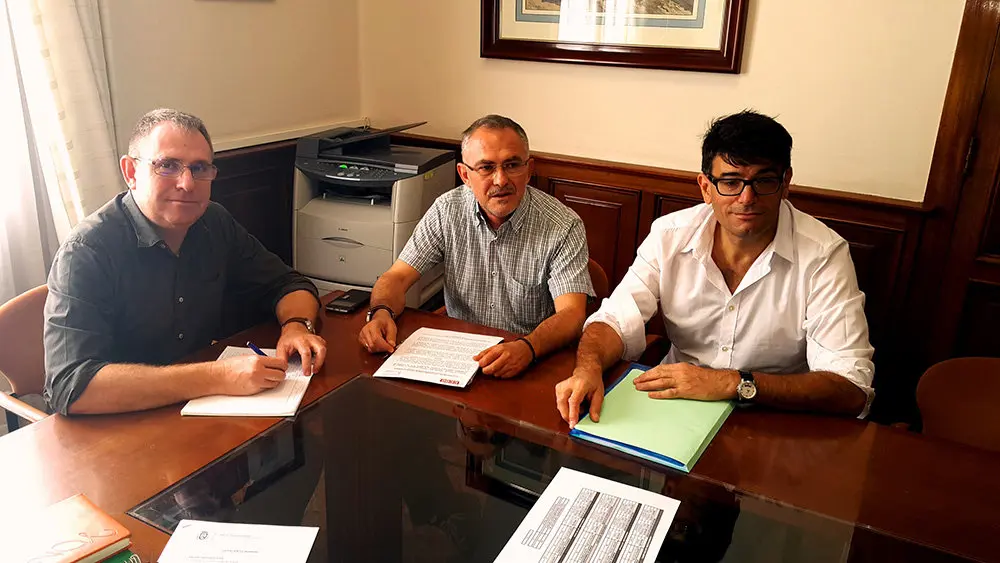 Reunion consejeros Podemos Cabildo Tenerife y Agustin Gonzalez CCOO