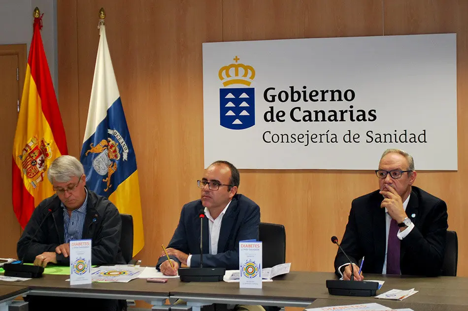 Momento de la rueda de prensa-2