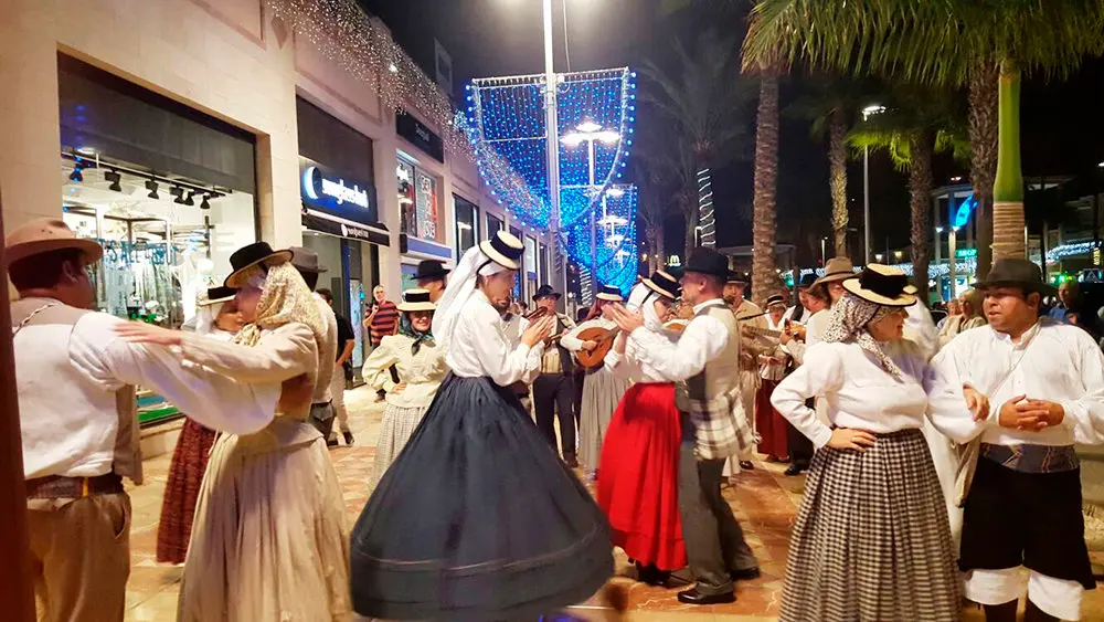 folk_fest_pasacalles
