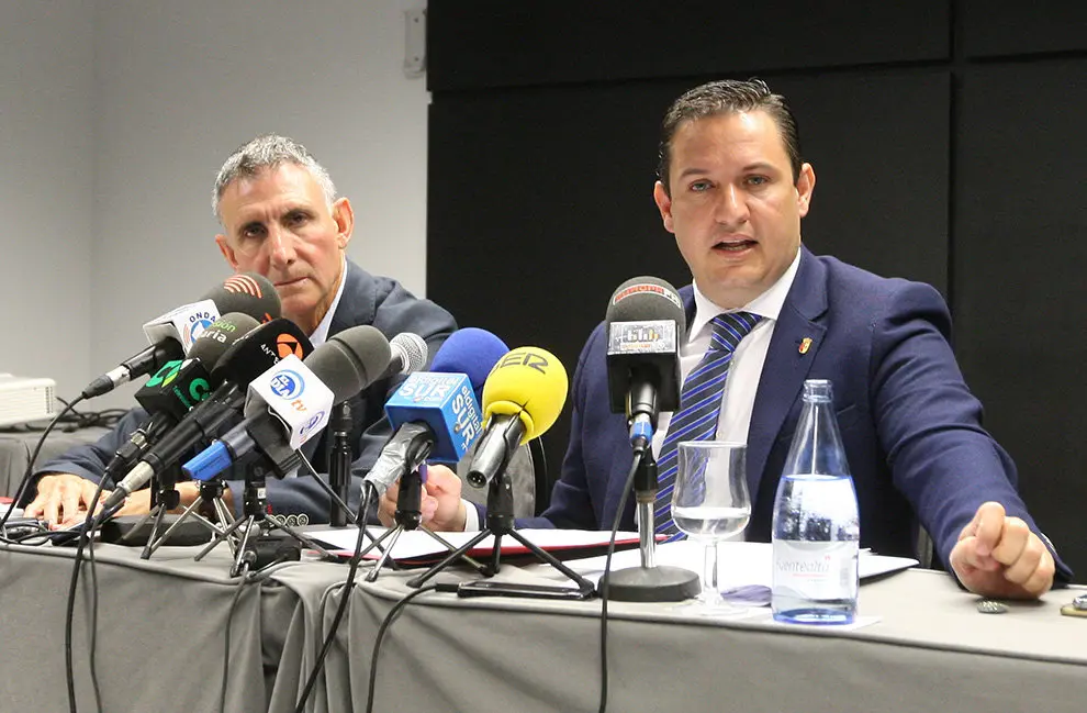 Pacto de gobierno en Arona