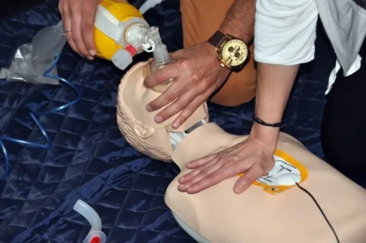 Reanimacion con maniqu&iacute;