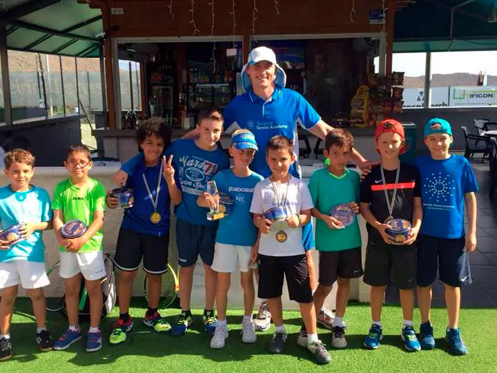 tennis_academy_benjam&iacute;n