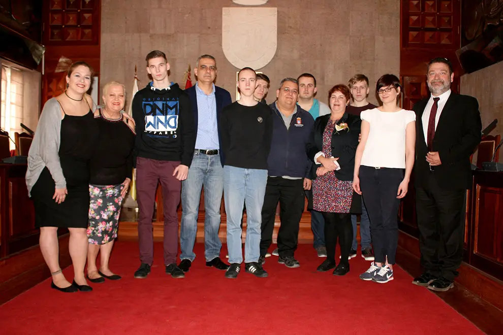 Alumnos Lituanos