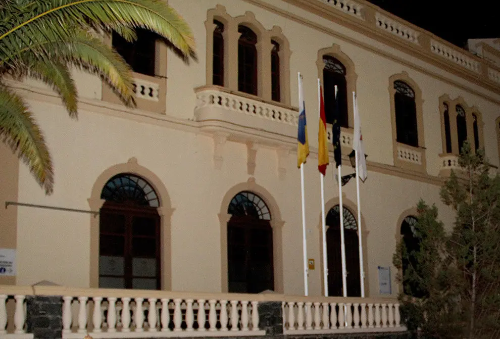 ayuntamiento de noche_peq