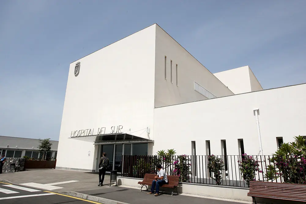 HOSPITAL SUR TENERIFE 962