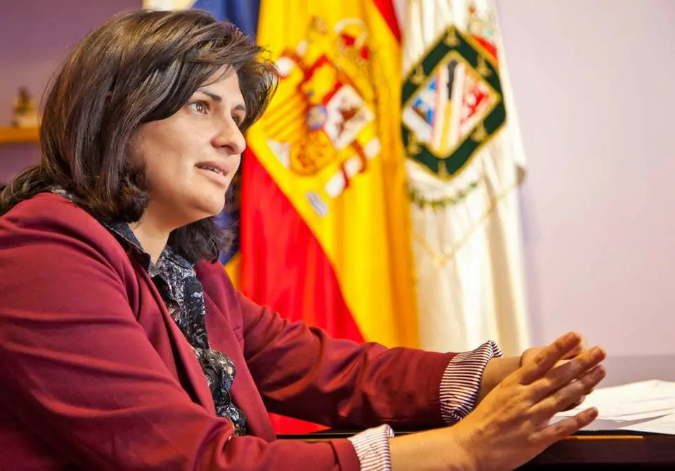 CARMEN LUISA CASTRO ALCALDESA DE G&Uuml;IMAR
