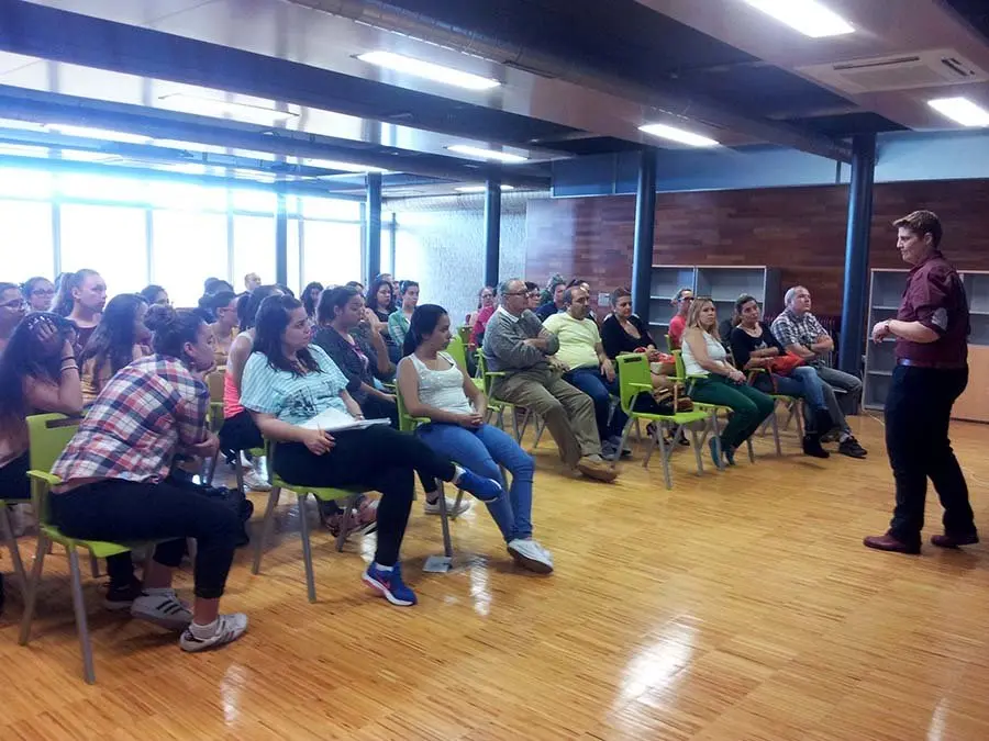 Educar en Familia - 7 abril 2016 - Acoso Escolar (8)