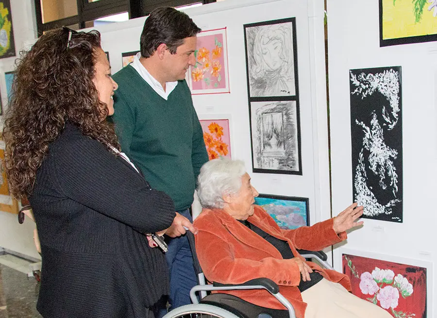 exposici&oacute;n_Mirtha