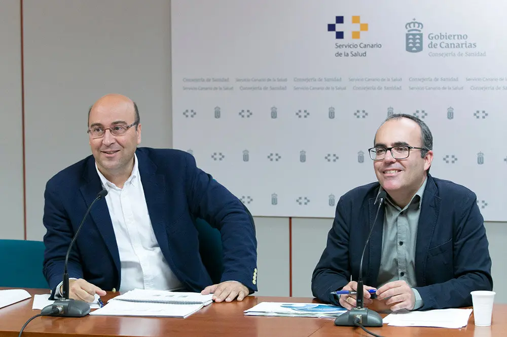 Momento de la rueda de prensa-3
