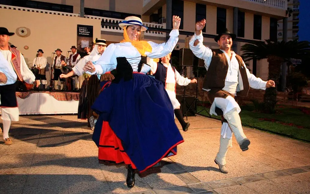 Arona jornadas folclore