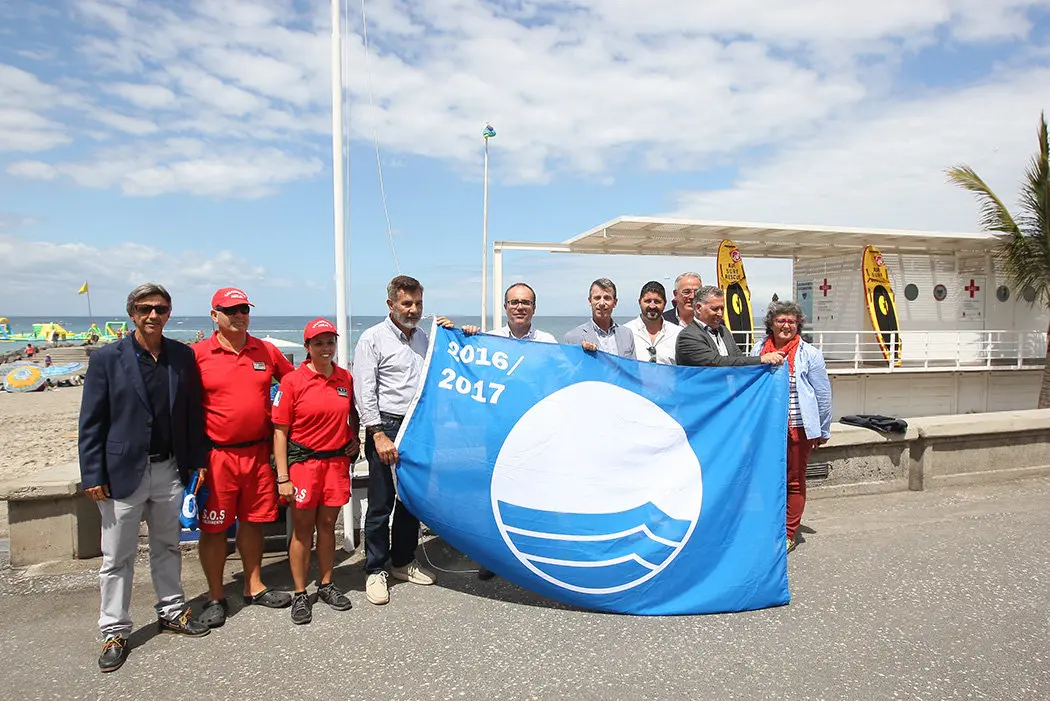 BANDERA AZUL ADEJE1