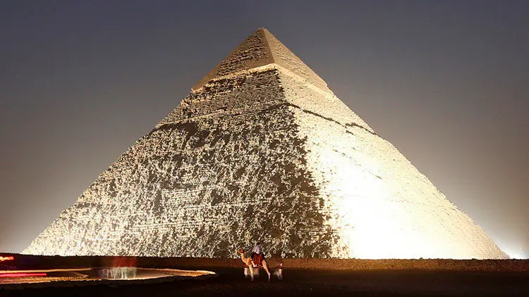 PIRAMIDE 