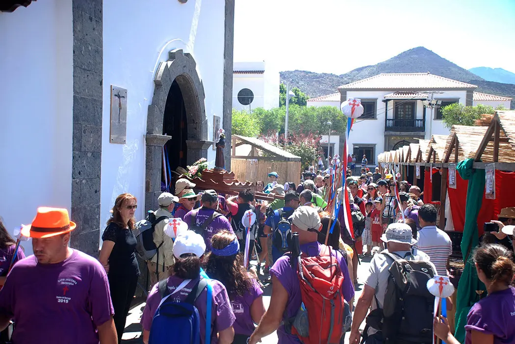 Foto de la llegada de peregrinos a&ntilde;o 2015