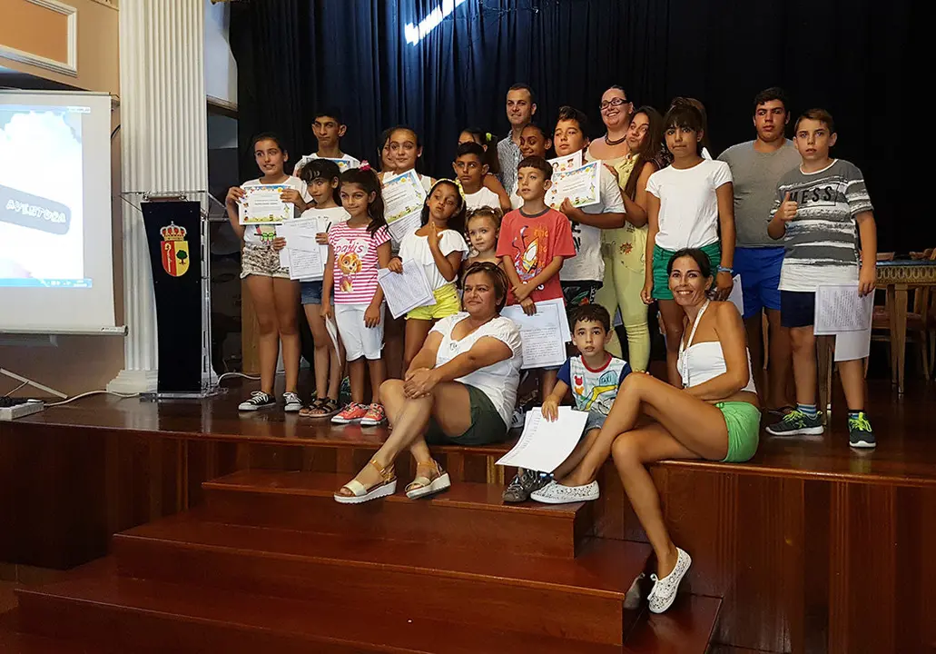 clausura_cholas_violeta