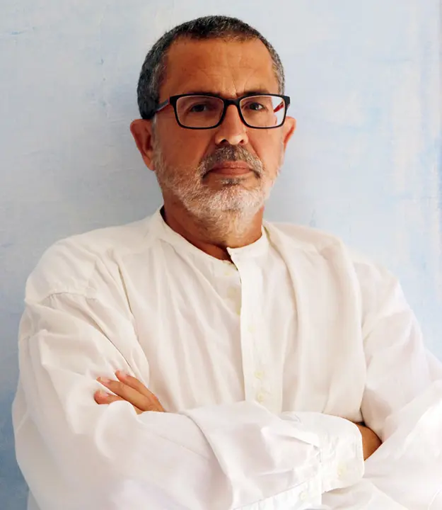 MARCOS BRITO