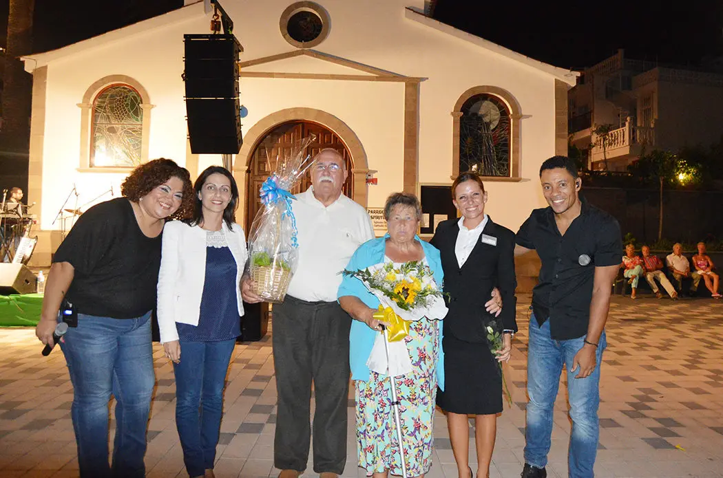 Foto del homenaje realizado