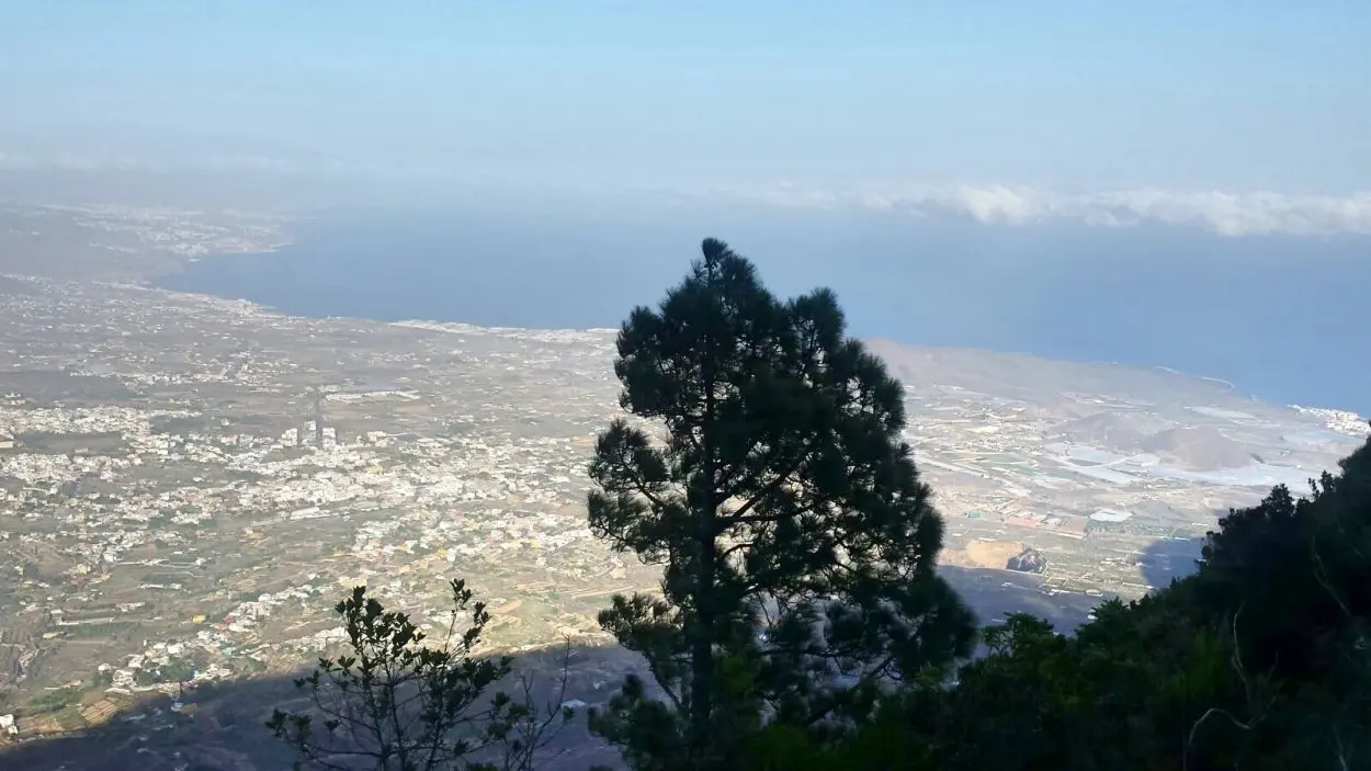VALLE DE G&Uuml;&Iacute;MAR