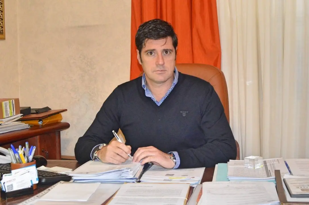 Foto Emilio Navarro, Alcalde Villa Hist&oacute;rica de Santiago del Teide_Fotor