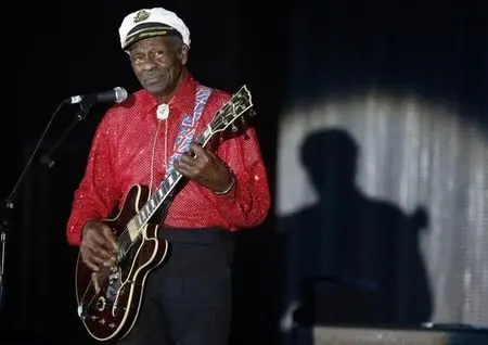 2017-03-18T223507Z_1_LYNXMPED2H0KI_RTROPTP_2_MUSICA-CHUCKBERRY.JPG.cf