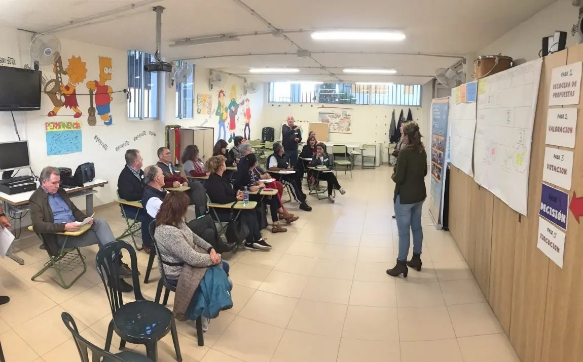 Mesa Comunitaria Candelaria Casco 22 marzo 2017_Fotor