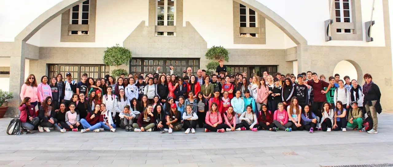 Colegio Luther King_Fotor