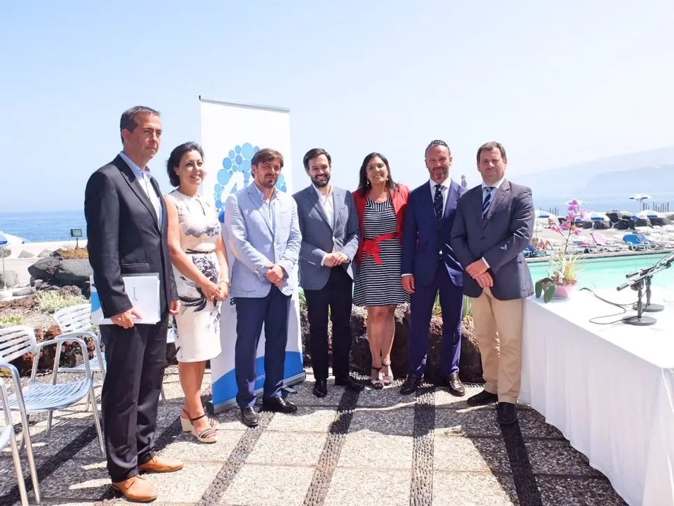 17042017 RP presentaci&oacute;n Lago Marti&aacute;nez 4_Fotor