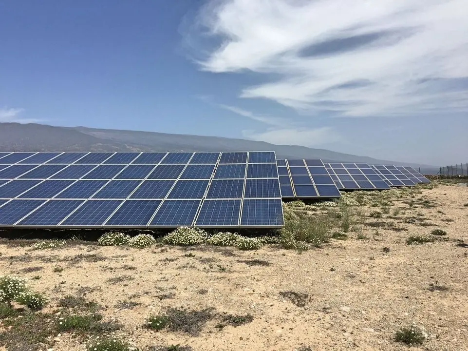 PLACAS FOTOVOLTAICAS ARICO