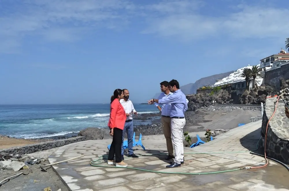 Foto visita a las obras de la playa de Neptuno1_Fotor