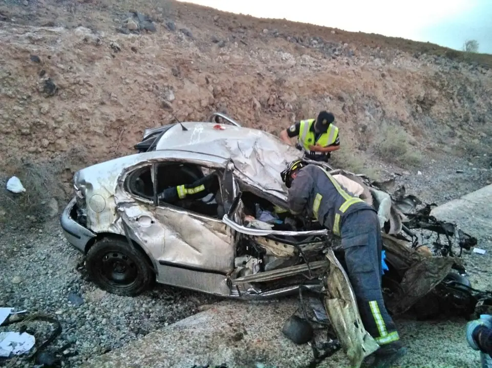 bomberosPHOTO-00000200_Fotor