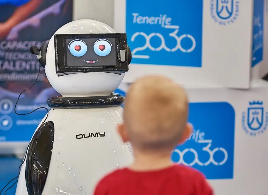 Tenerife 2030-Concurso nombre robot_Fotor