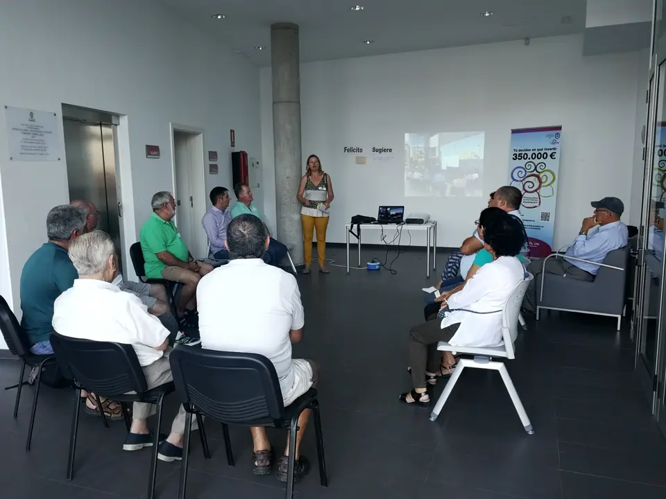 Mesa Comunitaria Igueste 27 sept