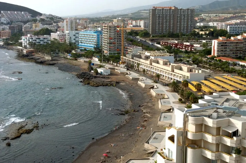 PLAYA DE LOS TARAJALES LOS CRISTIANOS ARONA AFS 001_Fotor