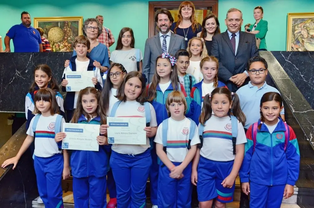 Cuentos-infantiles-consumo-responsable-2017-Ganadores-(13)_Fotor