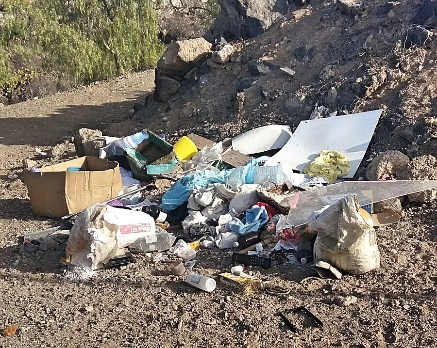 BASURA CHAYOFA A0002_Fotor