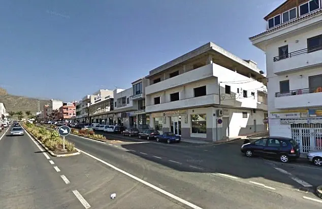 GUAZA 0990_Fotor