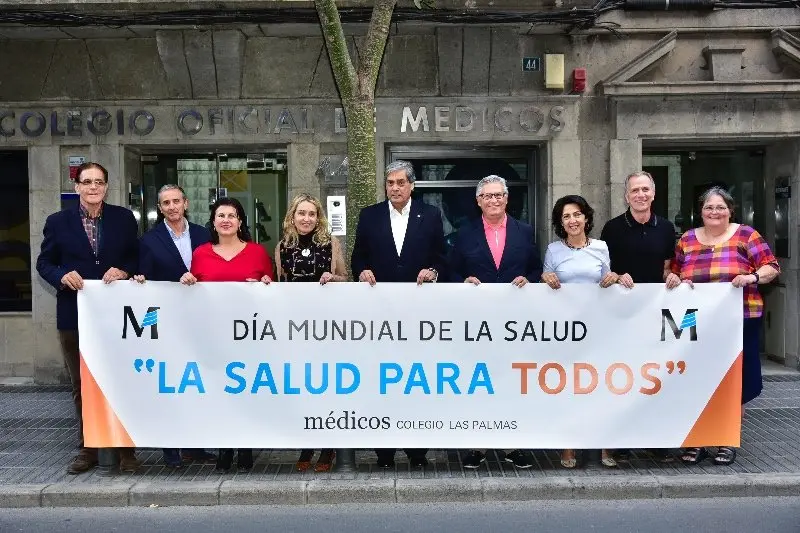 Junta Directiva Colegio M&eacute;dicos Las Palmas - D&iacute;a Mundial Salud_Fotor