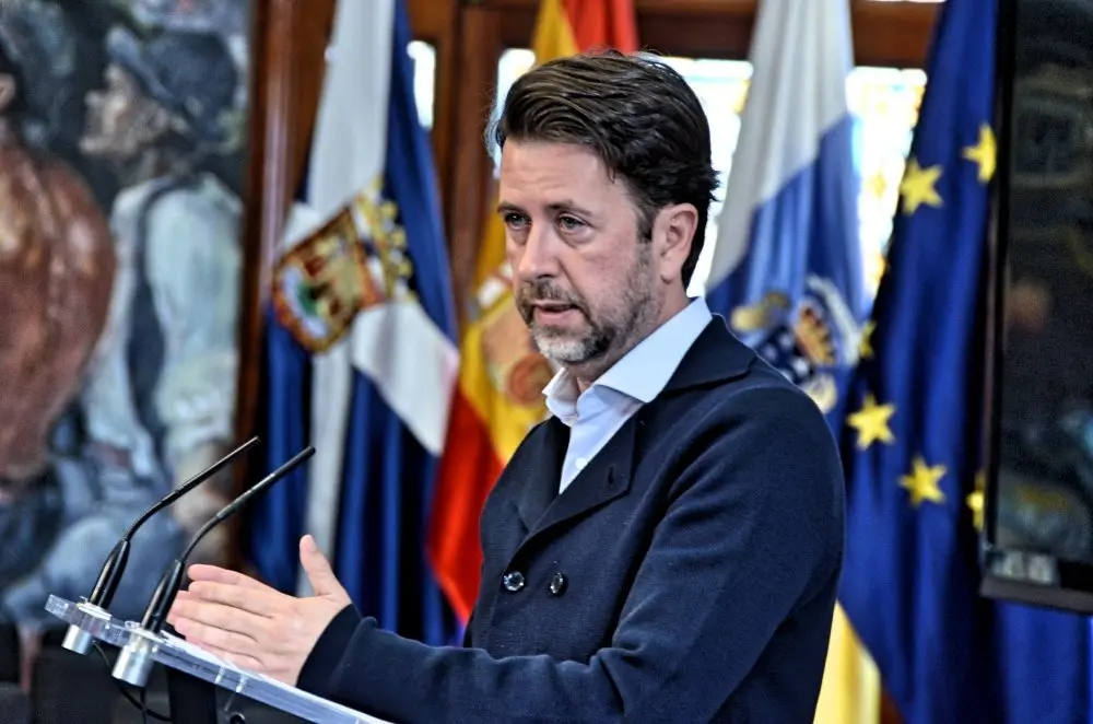 Alonso Rueda de prensa-Consejo de Gobierno 11-04-18_Fotor