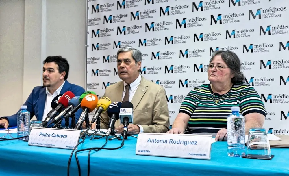 Jos&eacute; Miguel Iglesias_pteSOCAMFYC - Pedro Cabrera_pteCOLEGIOM&Eacute;DICOSLPA - Antonia Rodr&iacute;guez_rpteSEMERGEN 1_Fotor