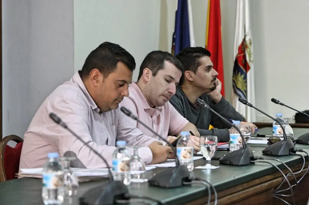 Oposici&oacute;n Adeje