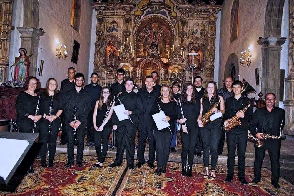 BANDA MUSICA ARICO 31k_Fotor