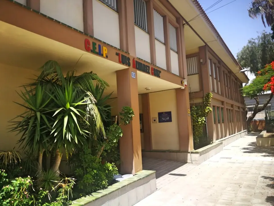 COLEGIO LAS GALLETAS 32_Fotor