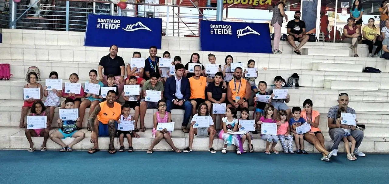 Cursillos nataci&oacute;n santiago teide 2-2_Fotor
