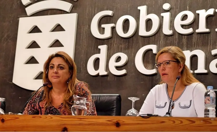 Cristina Valido y Carmen Morales_Fotor