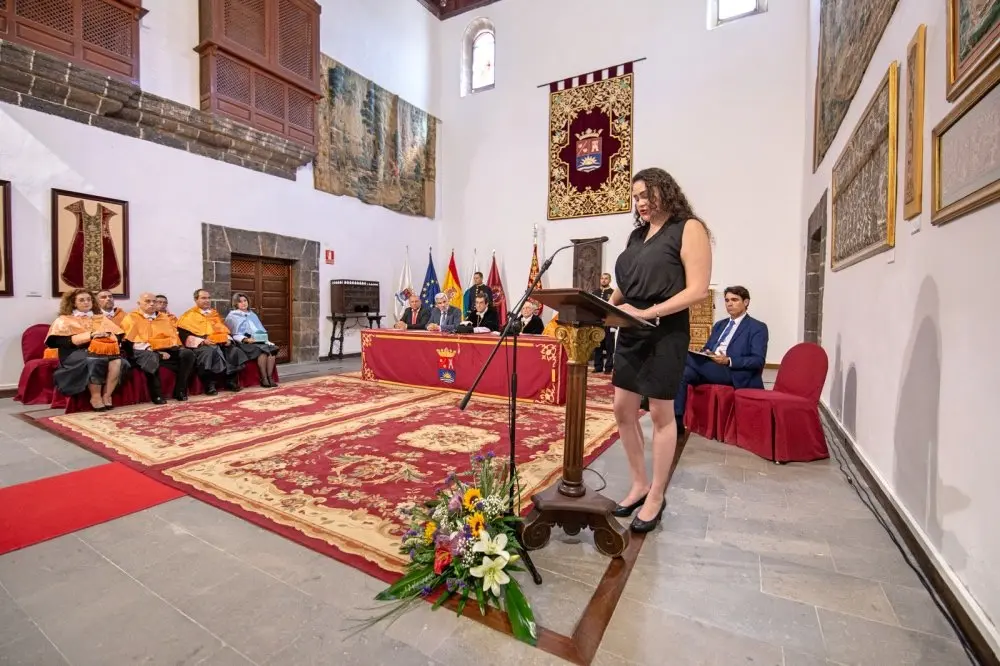 Acto de apertura - Grado Turismo ULL-8603_Fotor