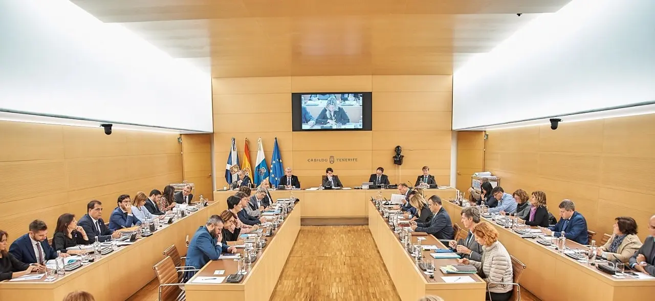 Cabildo Pleno-Lunes 26 noviembre 2018-Presupuestos (2)_Fotor