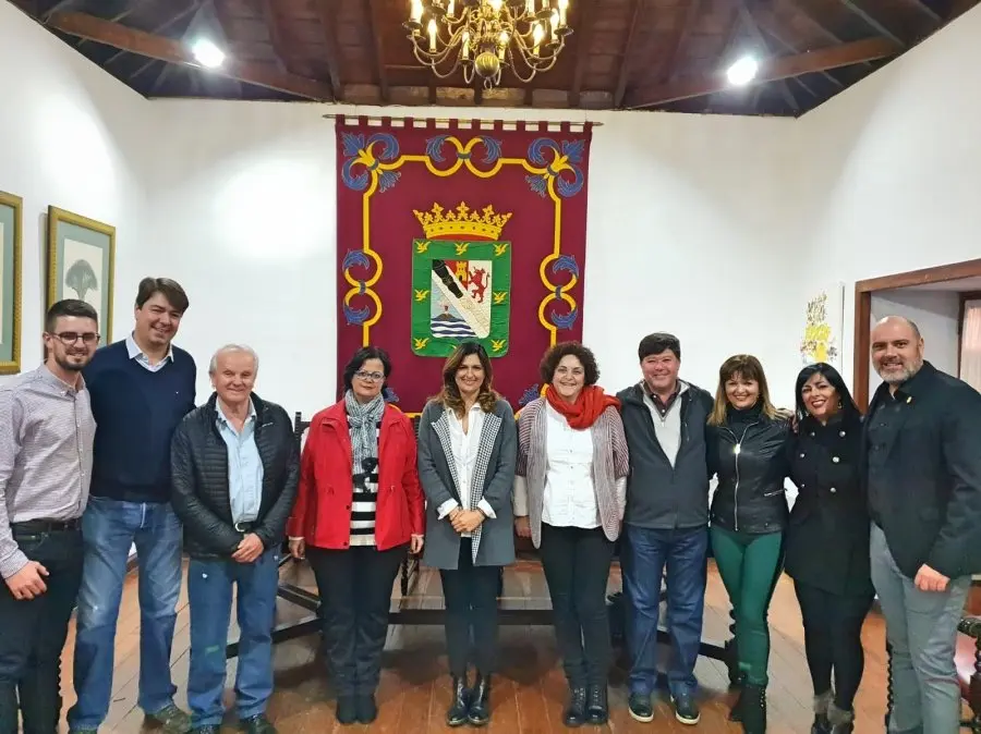 Entrega de recaudaci&oacute;n Grandes &Eacute;xitos_Fotor