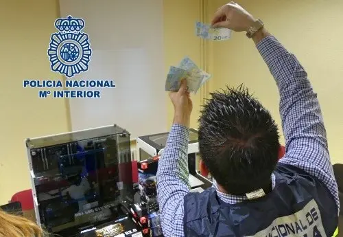 Dinero Falso darknet 220_12_Fotor