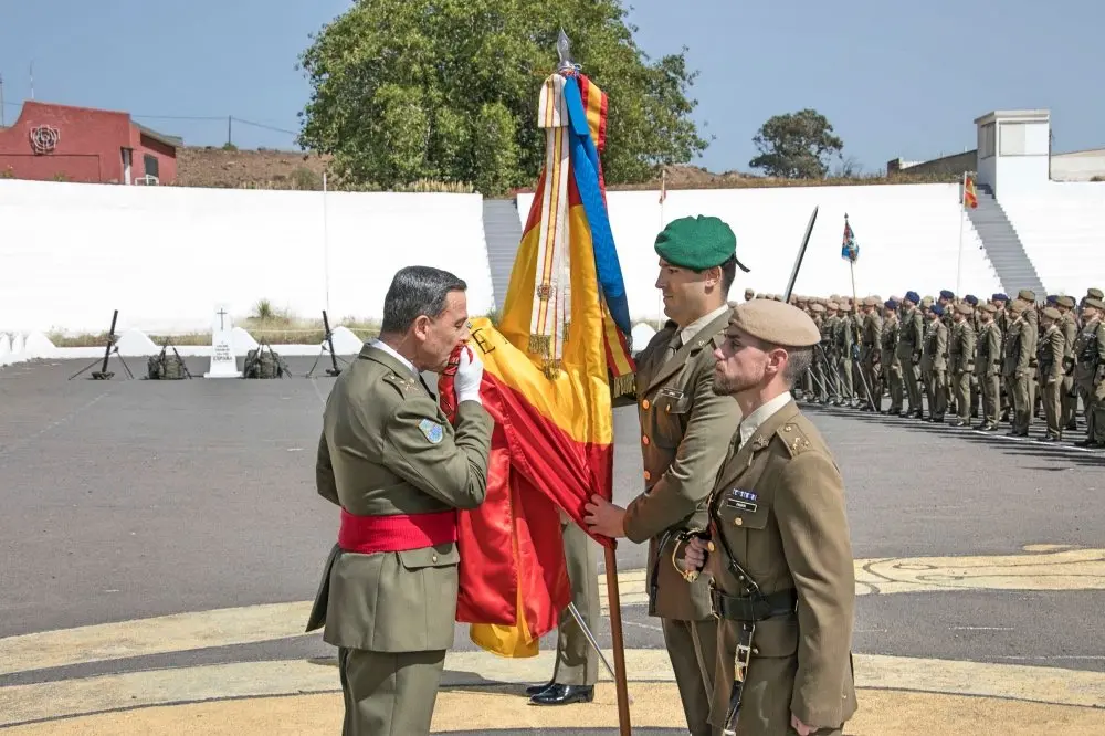 renovacion juramento a la bandera general Cipr&eacute;s_Fotor