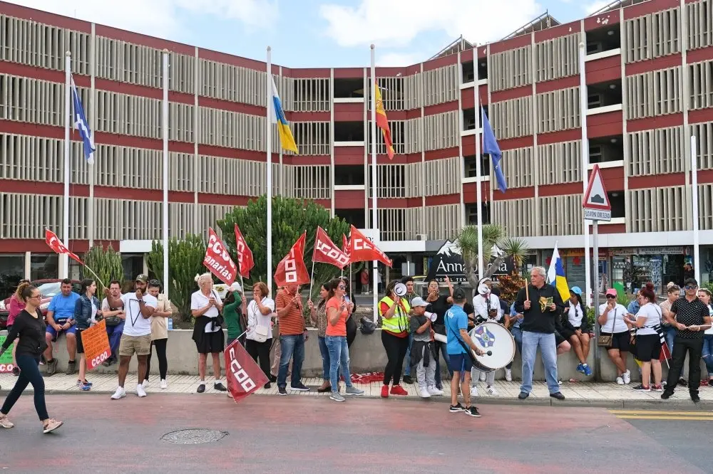 Huelga trabajadores Annapurna_Fotor