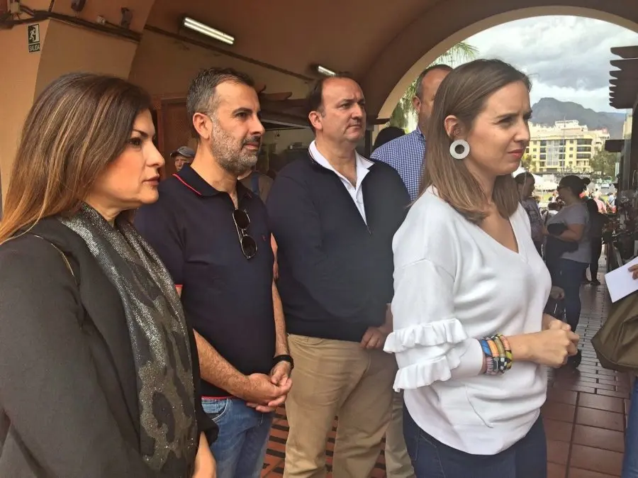 Ciudadanos Visita mercado Cs_Fotor